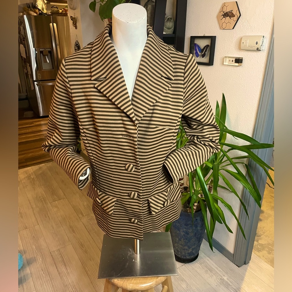 Vintage tan and brown blazer